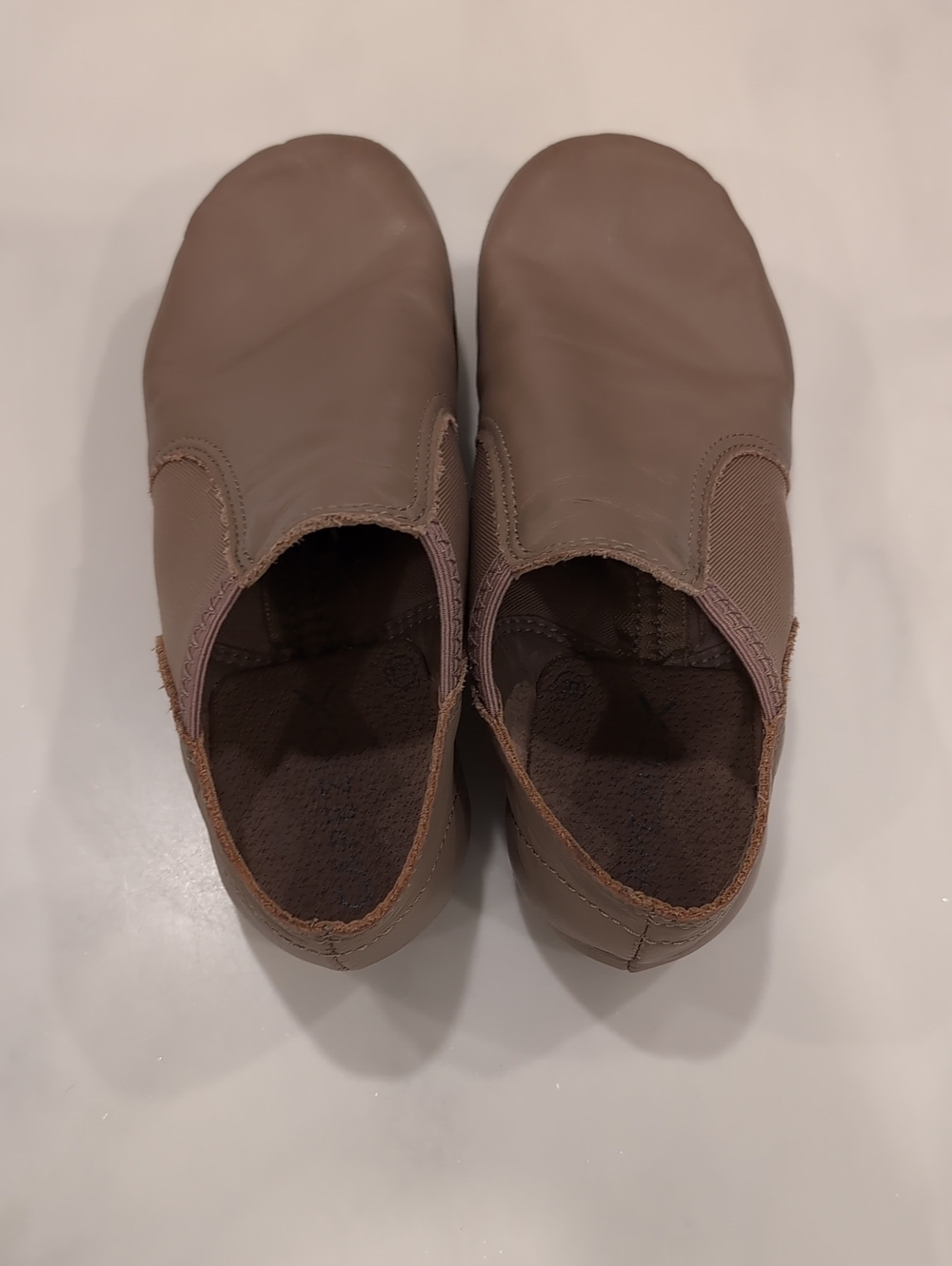 Capezio Jazz Shoes, Size 4.5